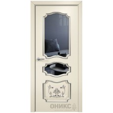 Межкомнатная дверь Оникс Барселона Эмаль слоновая кость МДФ патина серебро со стеклом