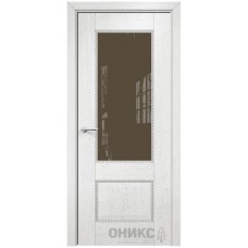 Межкомнатная дверь Оникс Александрия 2 Белая эмаль патина серебро со стеклом