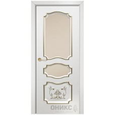 Межкомнатная дверь Оникс Барселона Эмаль белая МДФ патина золото со стеклом