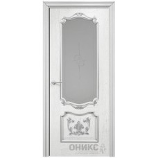 Межкомнатная дверь Оникс Венеция Белая эмаль патина серебро пескоструй со стеклом